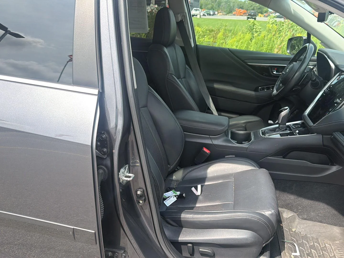 Used 2021 Magnetite Gray Metallic Subaru Limited image 18