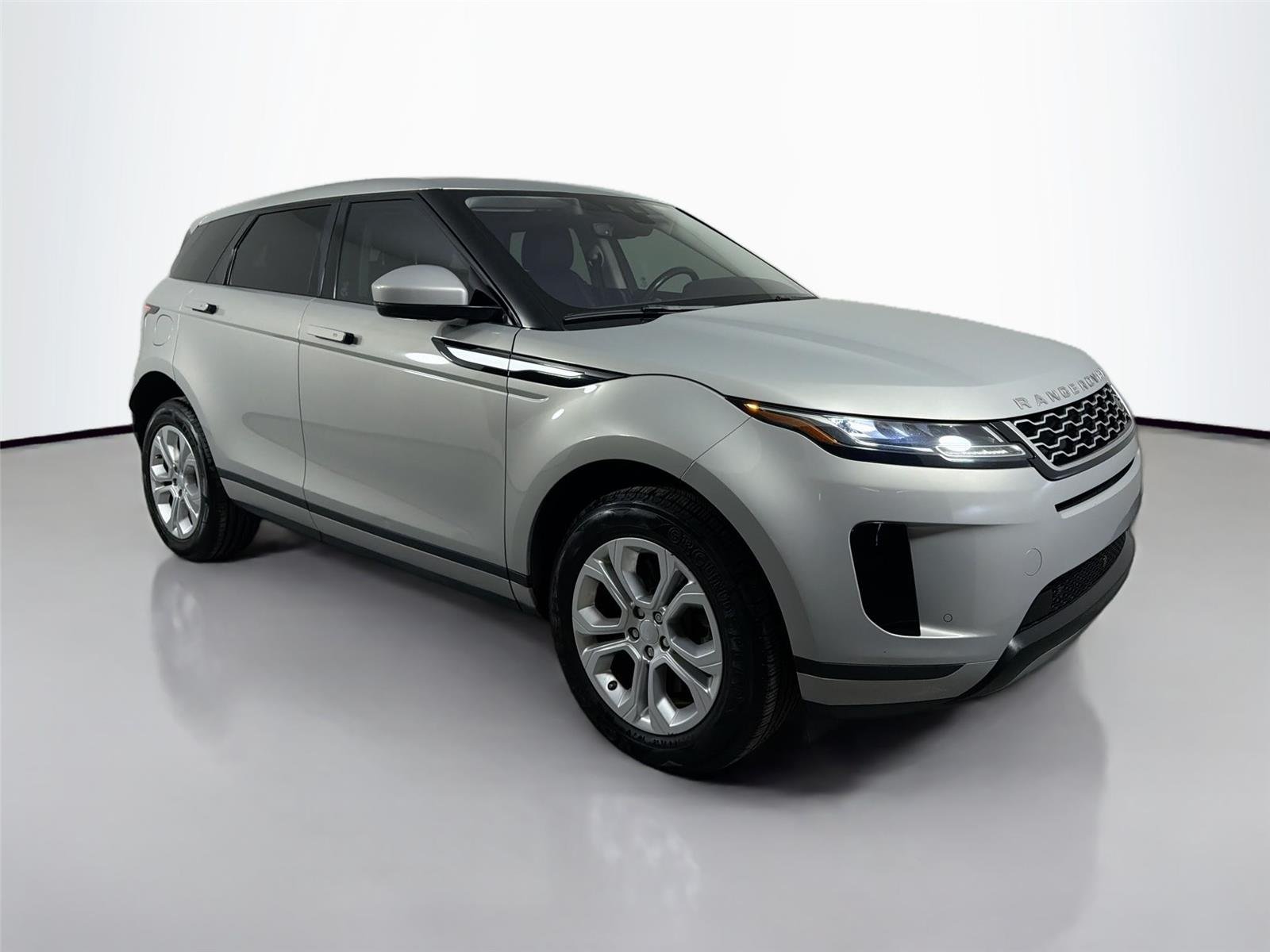 Used 2020 Silver Land Rover S image 3