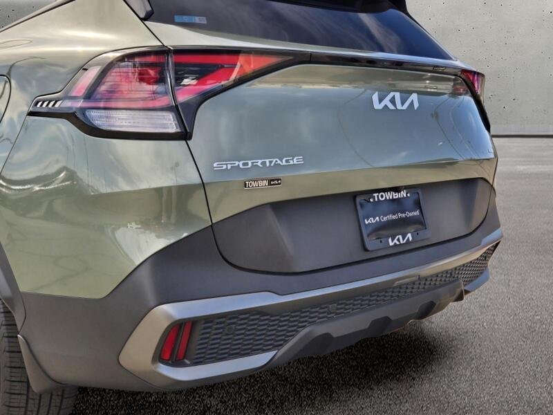 Used 2024 Jungle Green KIA X-LINE AWD image 5