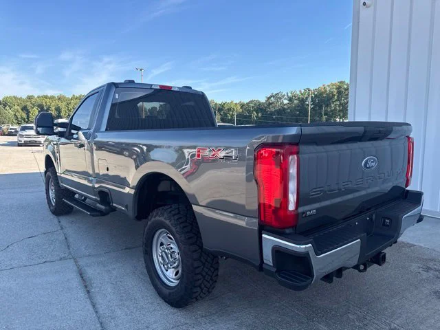 Used 2026 Gray Ford XL image 3