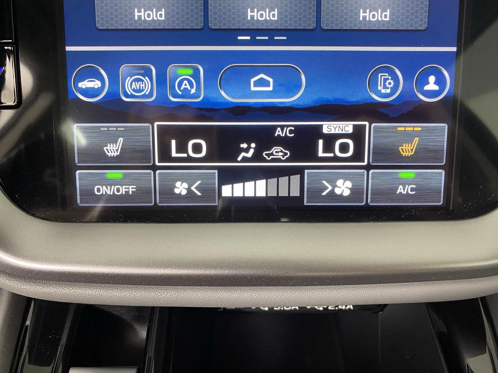 Used 2025 Crystal Black Silica Subaru Premium image 20