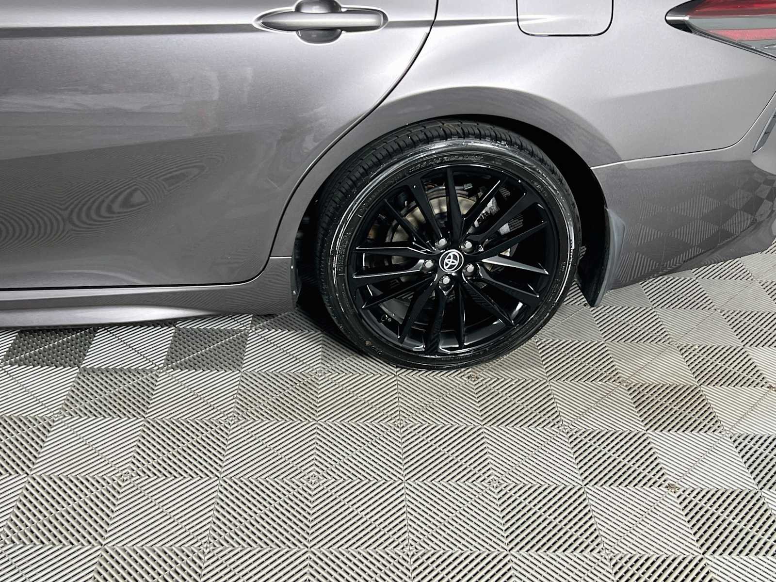 Used 2022 Predawn Gray Mica Toyota XSE image 31