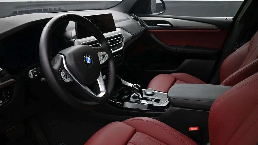 Certified Used 2024 Jet Black BMW sDrive30i image 7
