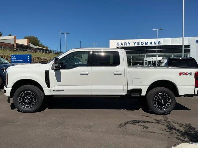 New 2026 Star White Metallic Tri-Coat Ford F-350® Platinum® image 24