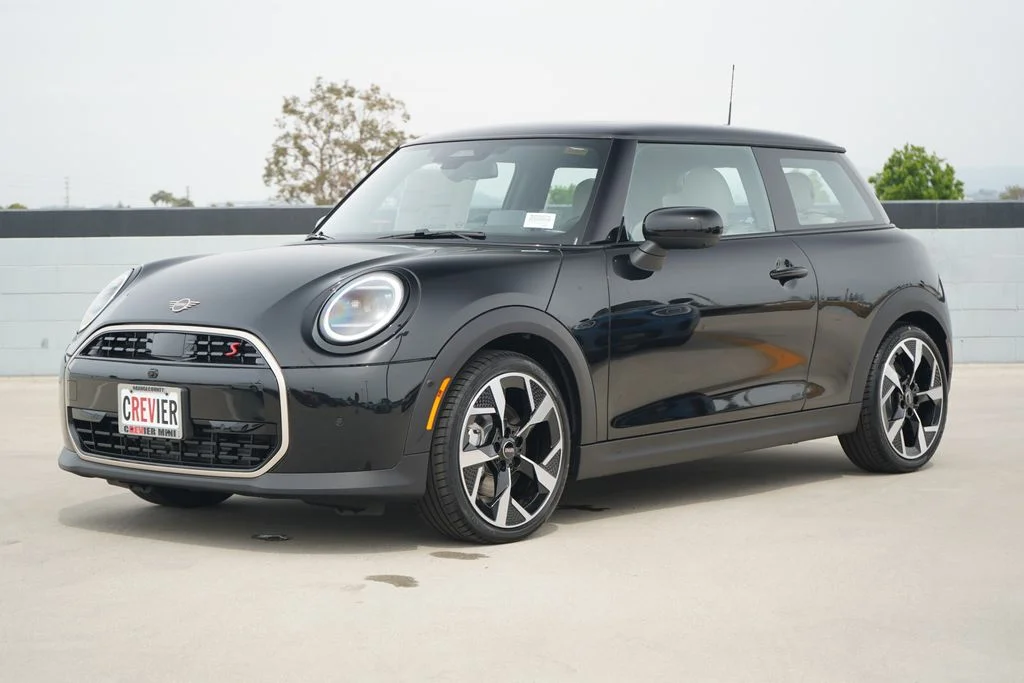 2026 MINI Hardtop Cooper S's photo