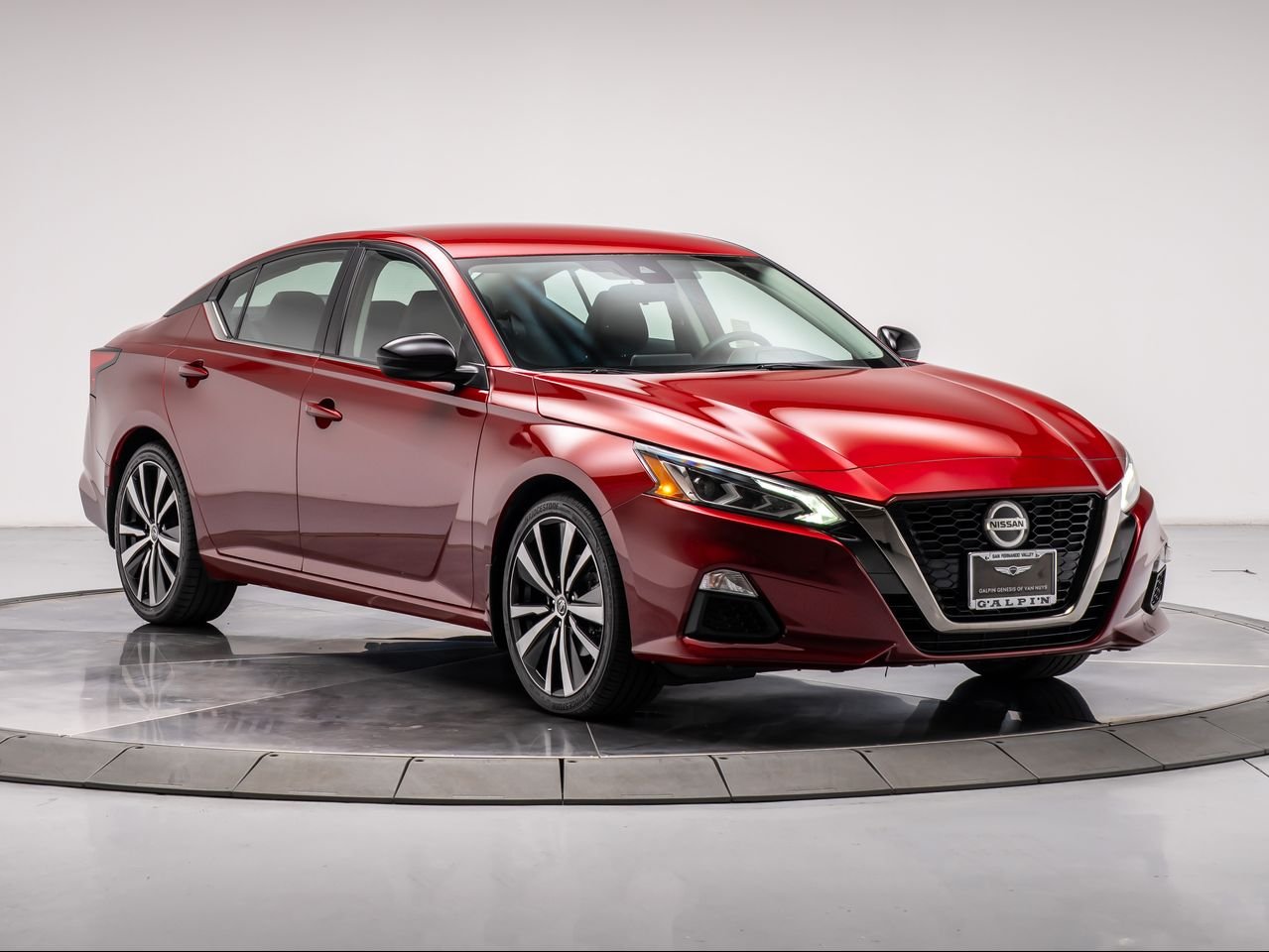 2022 Nissan Altima SR - Photo 7