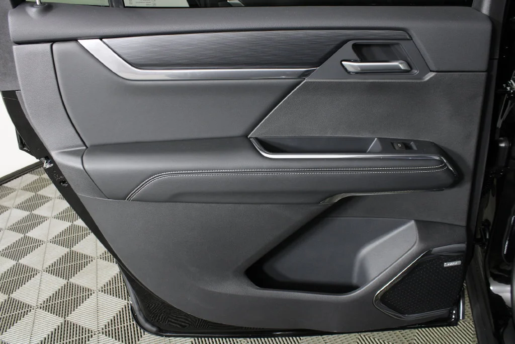 2027 GMC Acadia Elevation - Photo 13