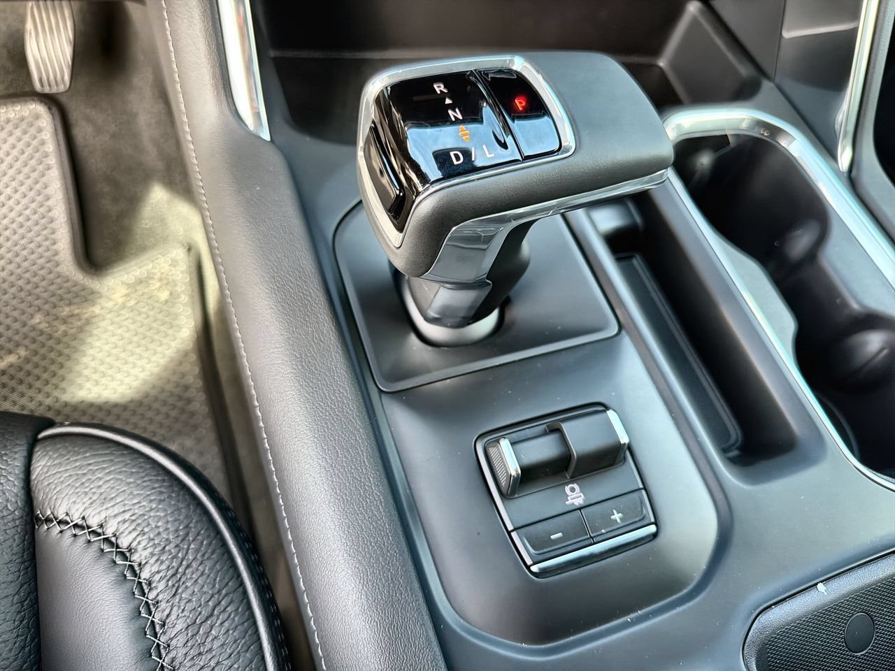 New 2026 Onyx Black GMC Denali image 14