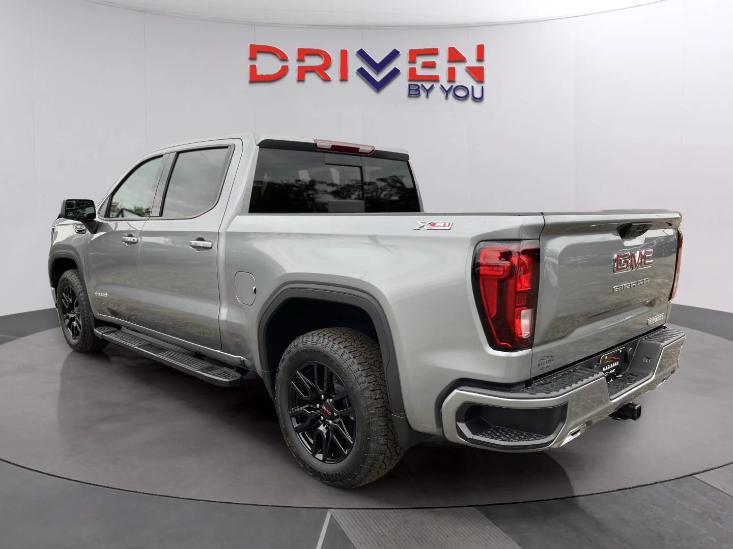 New 2026 Sterling Metallic GMC Elevation image 3