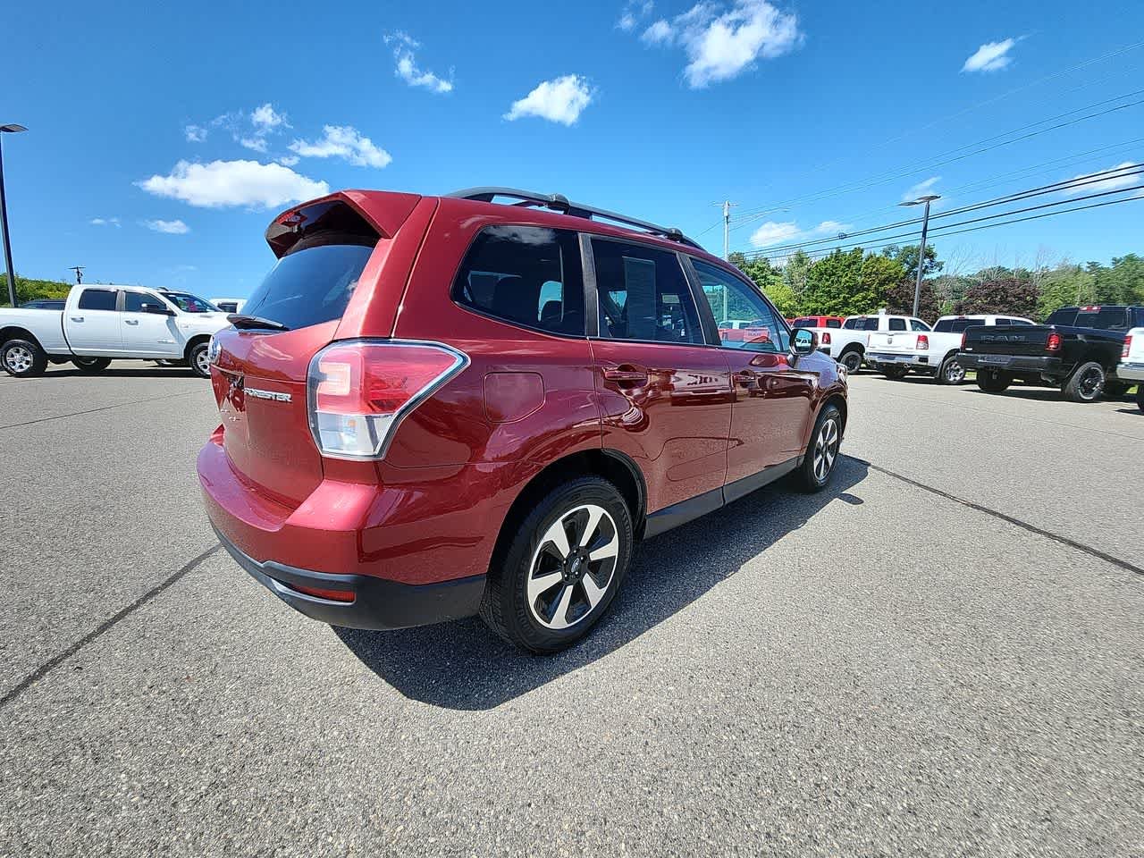 Used 2018 Venetian Red Pearl Subaru Premium image 16