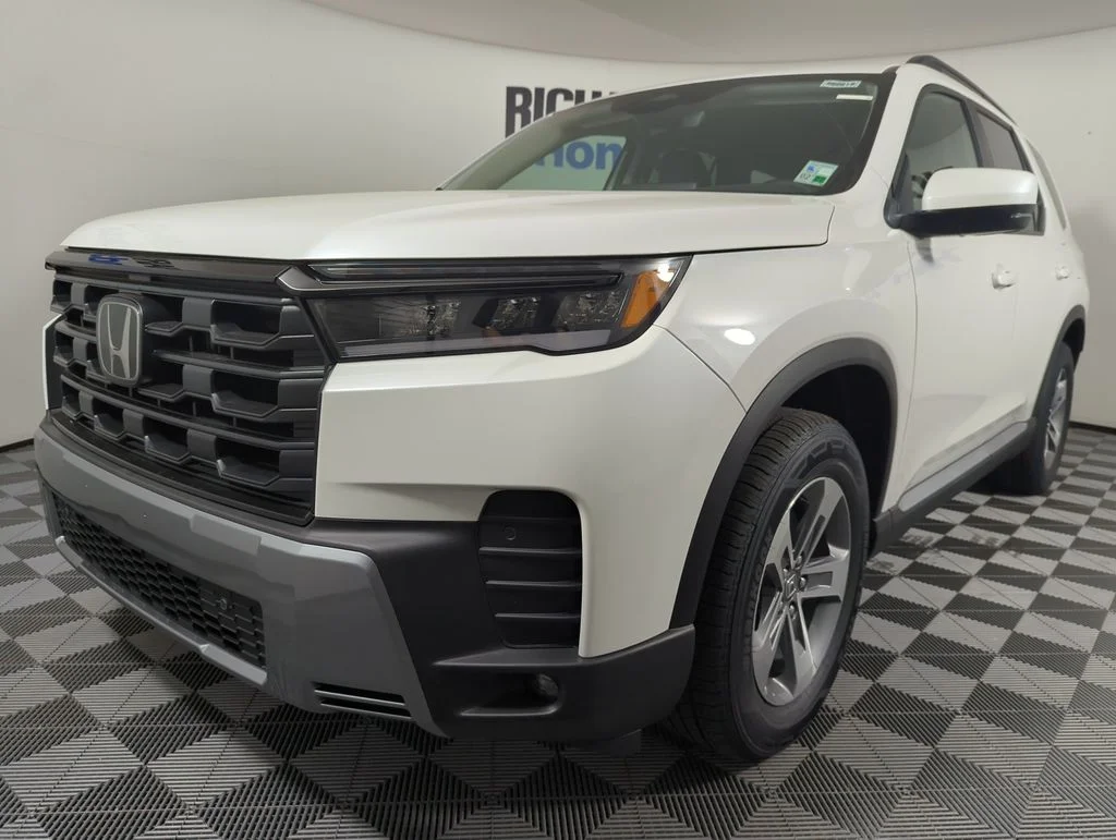 2026 Honda Pilot EX-L 2WD's photo