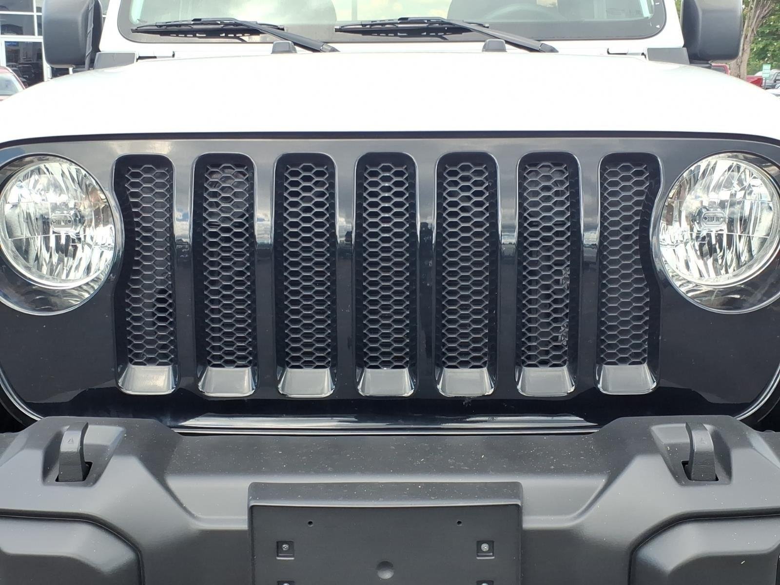Used 2022 Bright White Clearcoat Jeep Unlimited Willys Sport image 14