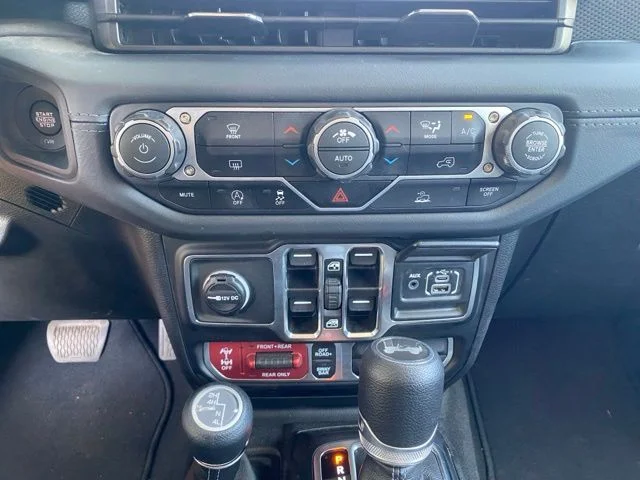 Used 2026 Red Jeep Rubicon image 19