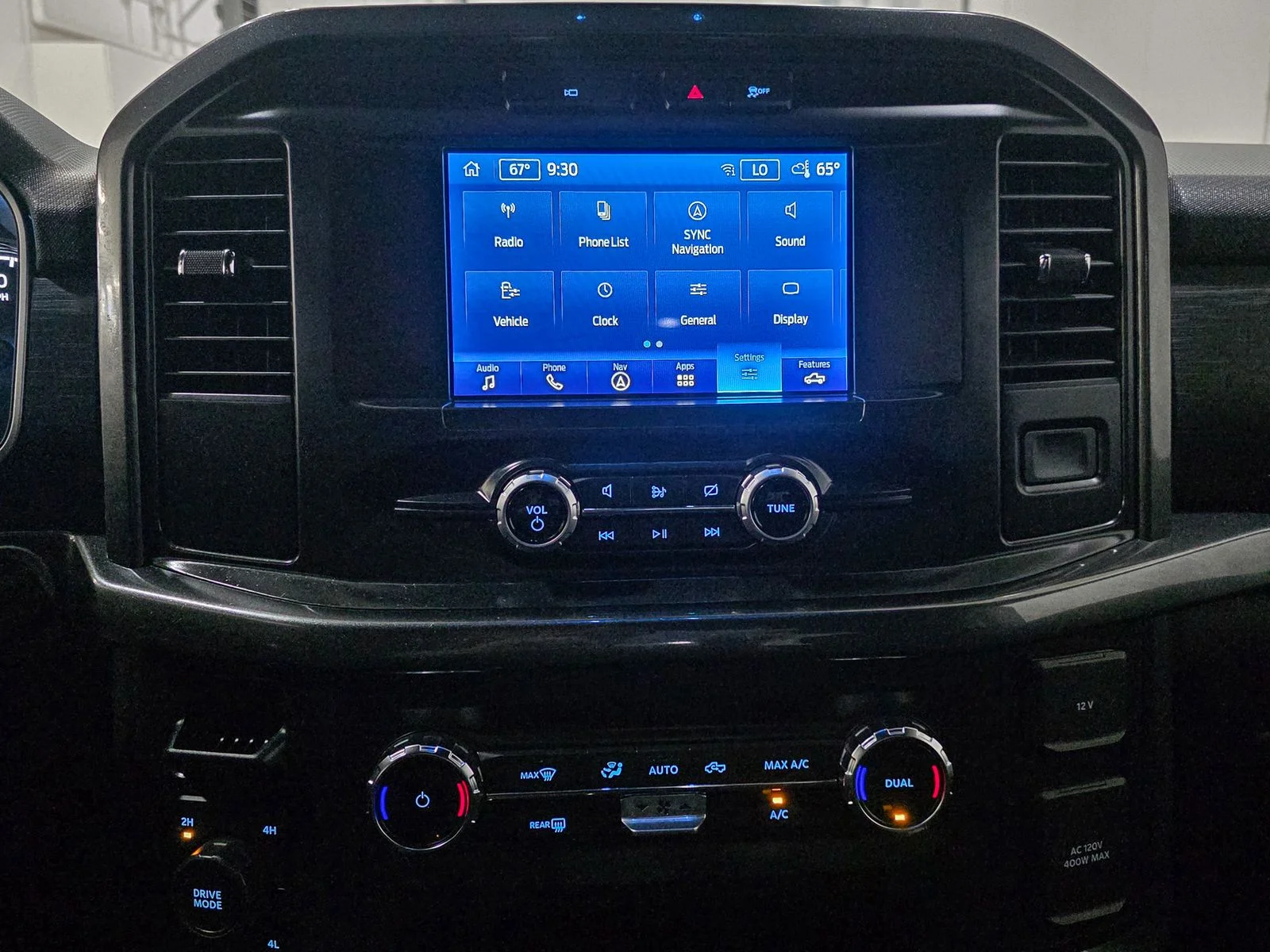 Used 2022 Silver Ford XLT image 27