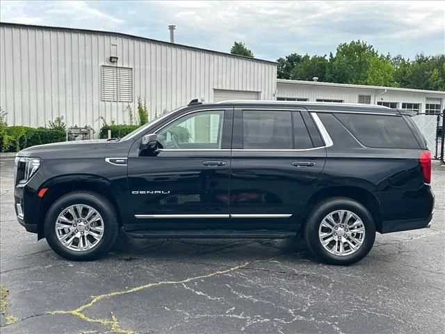 Used 2024 Onyx Black GMC Denali image 7