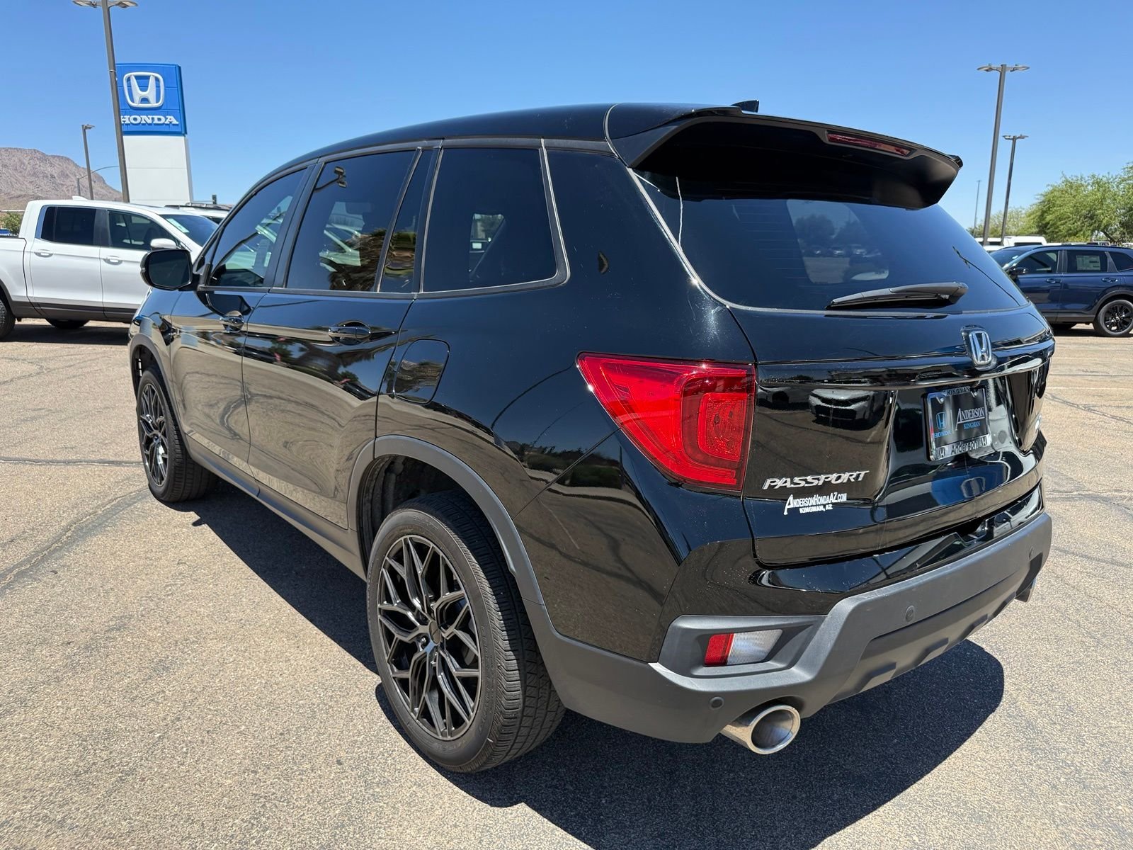 Certified Used 2025 Crystal Black Pearl Honda AWD EX-L image 9
