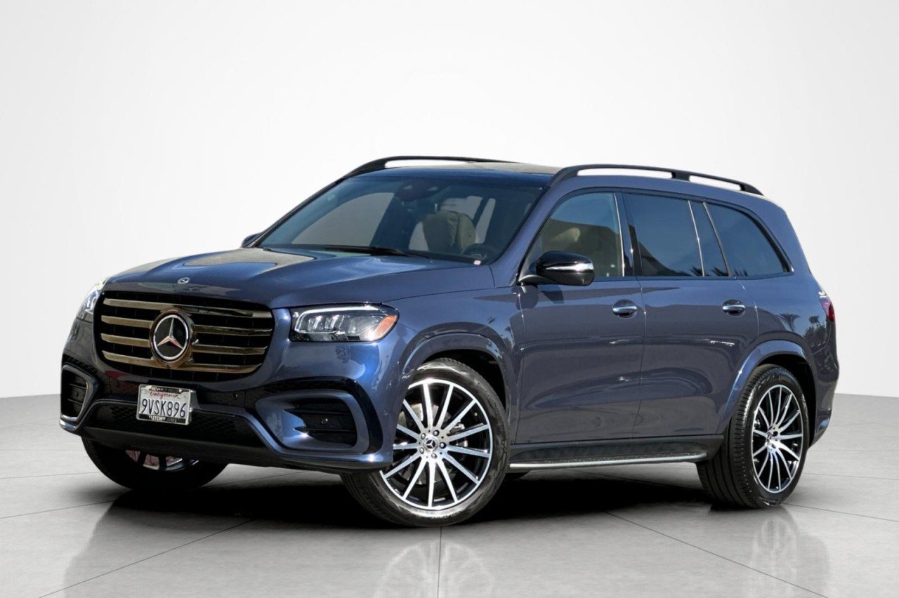 Used 2026 TWILIGHT BLUE METALL Mercedes-Benz GLS 450 image 1