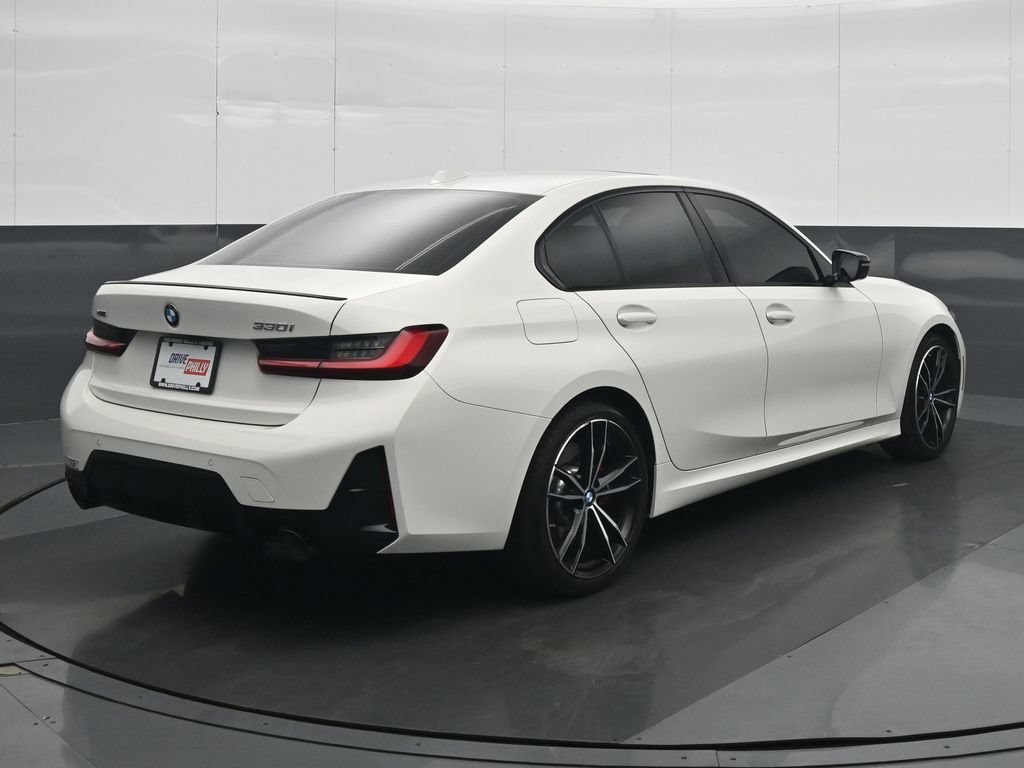 Used 2024 White BMW 330i xDrive image 6