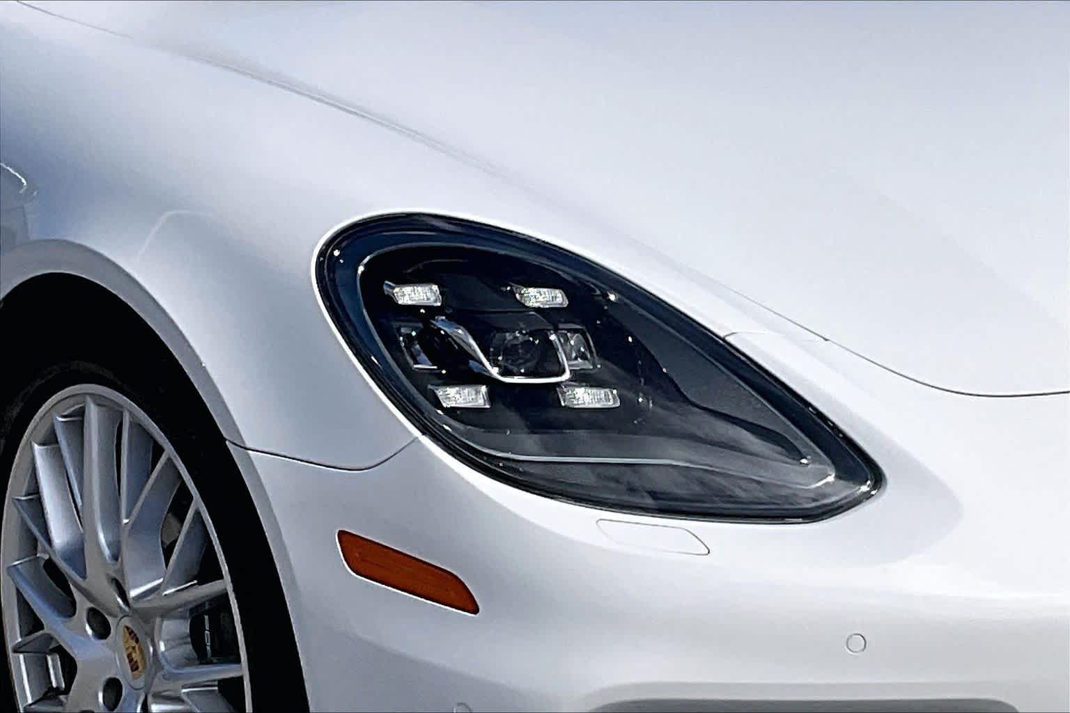 Used 2018 Black Porsche 4 image 24
