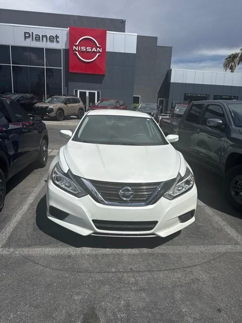 Used 2017 Pearl White Nissan 2.5 S image 3