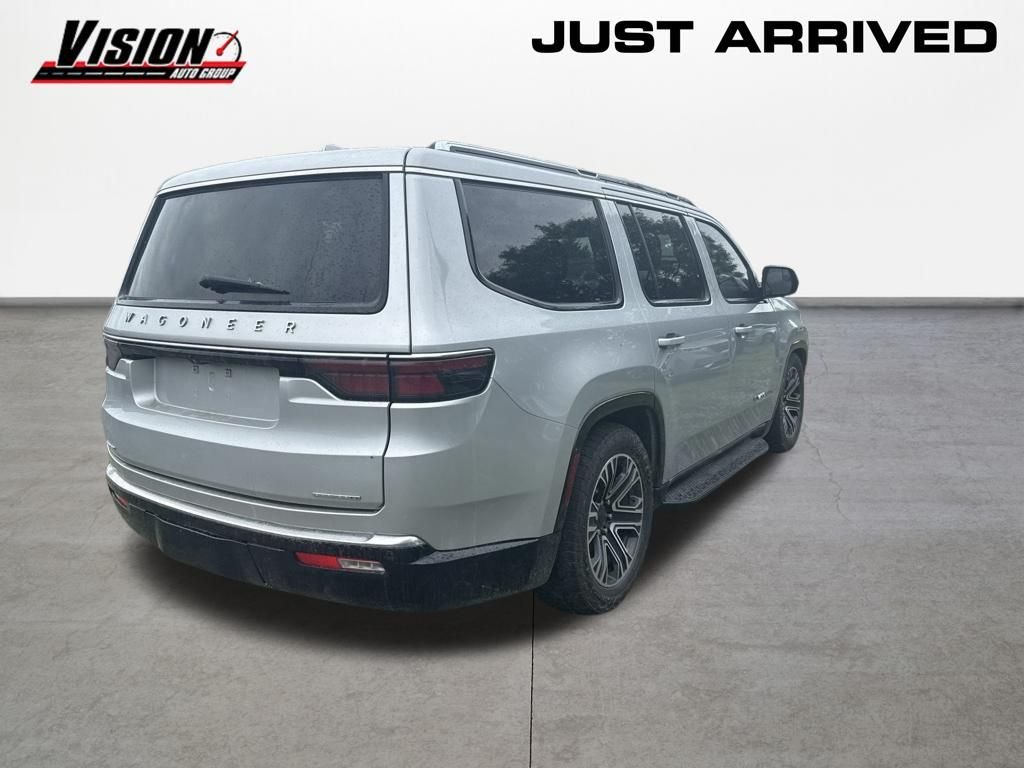Used 2022 Silver Jeep Series III image 5