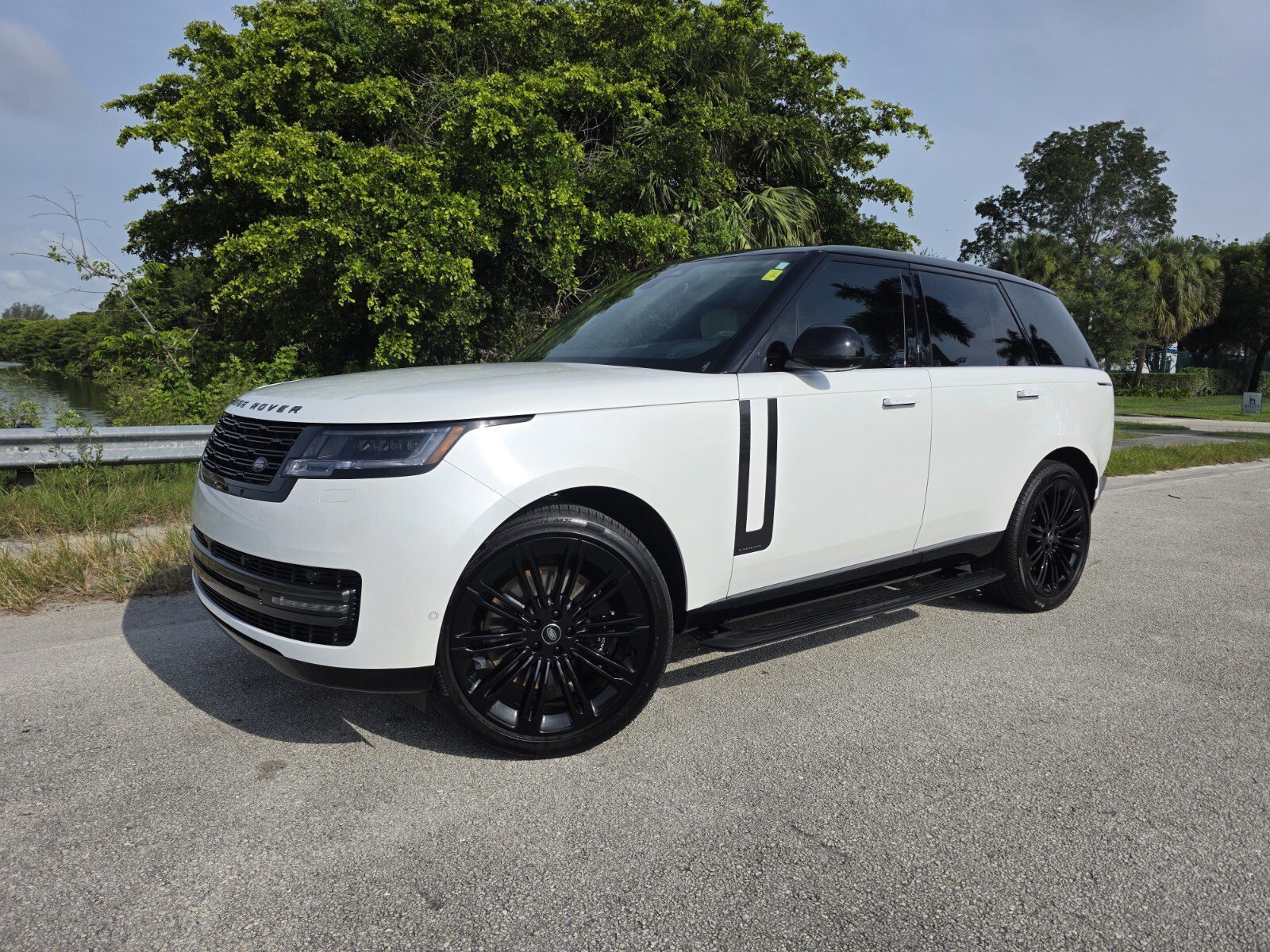 2025 Land Rover Range Rover