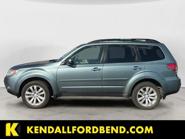 Used 2012 Green Subaru 2.5X image 8