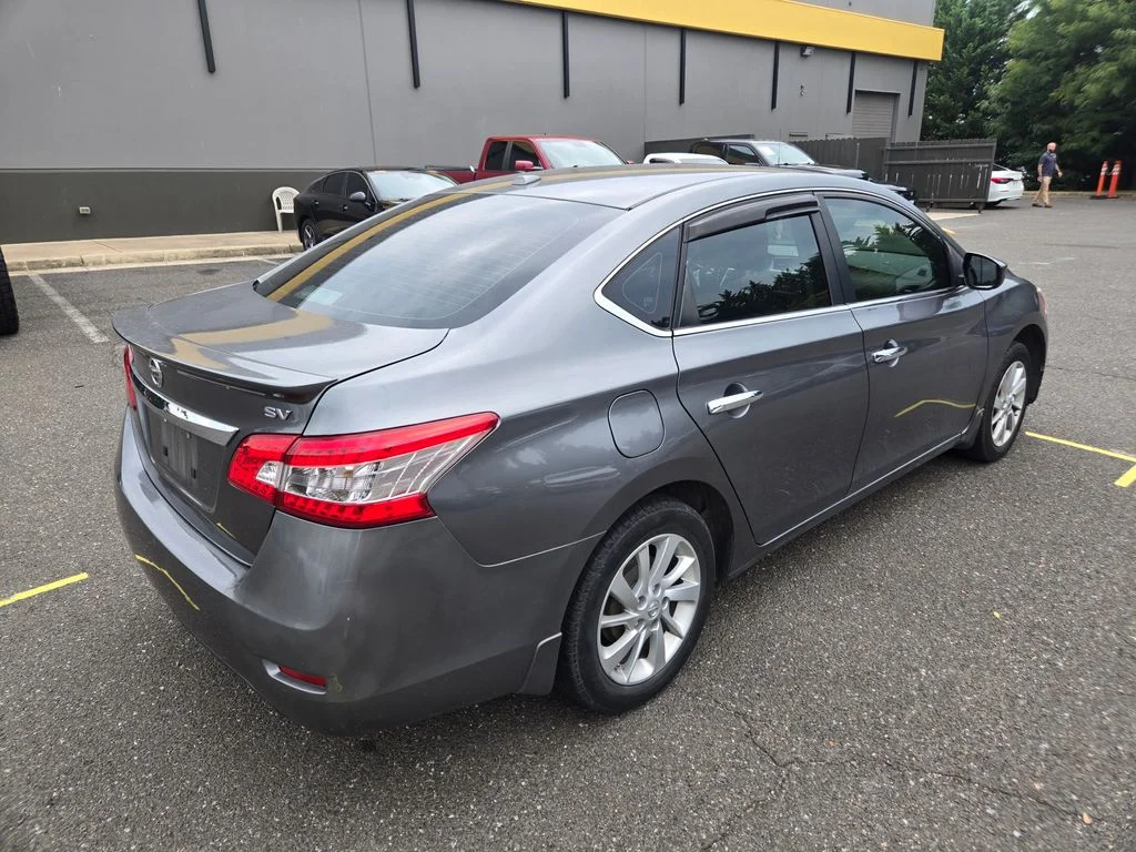 Used 2015 Gray Nissan SV image 7