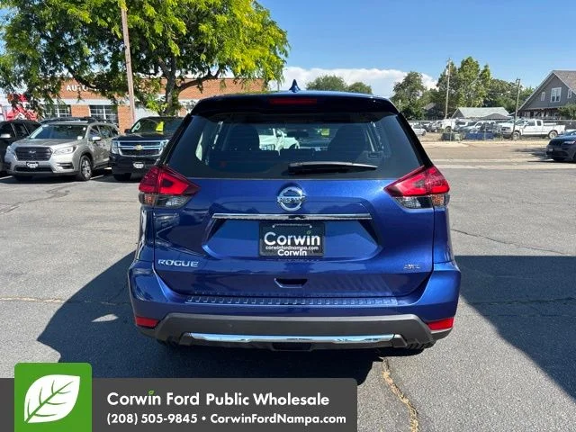 Used 2017 Caspian Blue Nissan  image 6