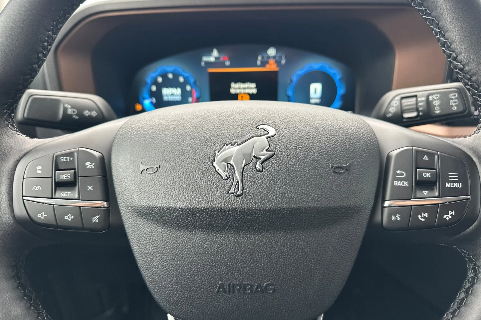 New 2025 Carbonized Gray Metallic Ford Outer Banks® image 23