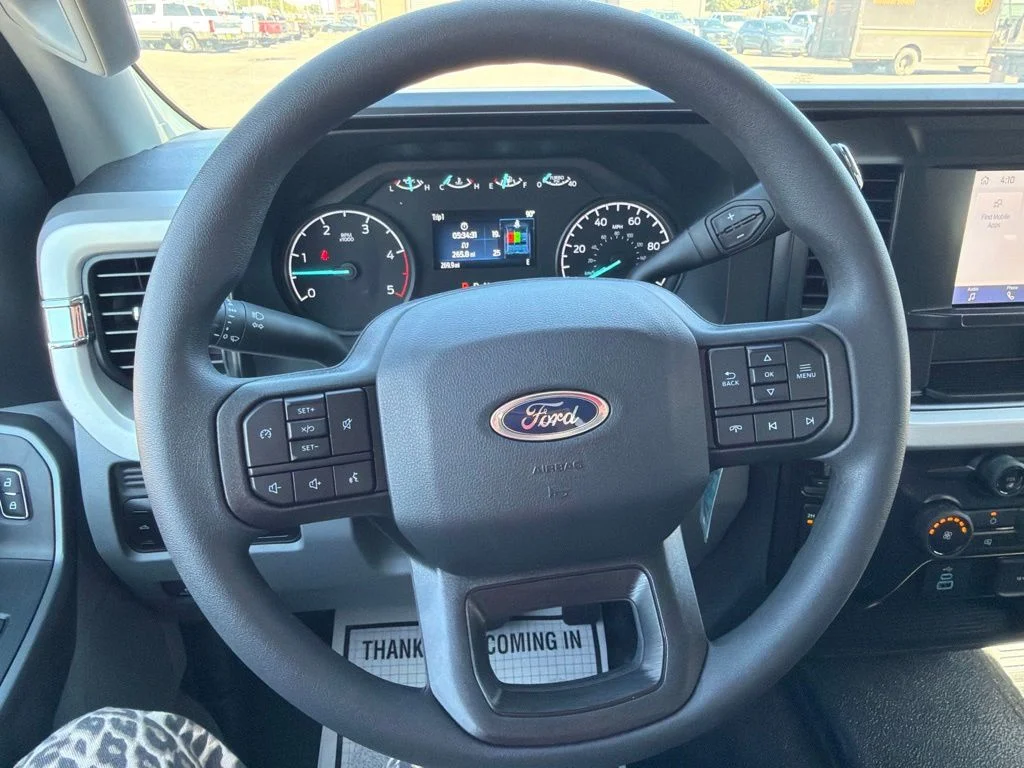 2026 Ford F-350 Super Duty XLT - Photo 15