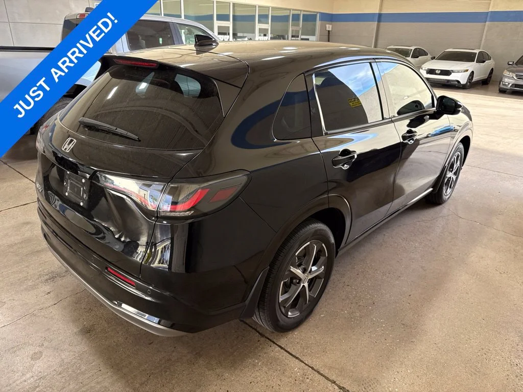 Certified Used 2024 Crystal Black Pearl Honda EX-L image 3