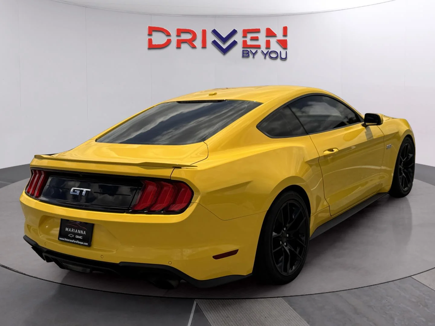 Used 2018 Triple Yellow Tri-Coat Ford GT image 5
