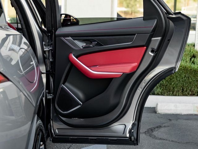 2026 Jaguar F-Pace R-Dynamic S - Photo 23