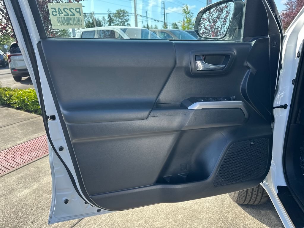 Used 2023 Ice Toyota Limited image 11