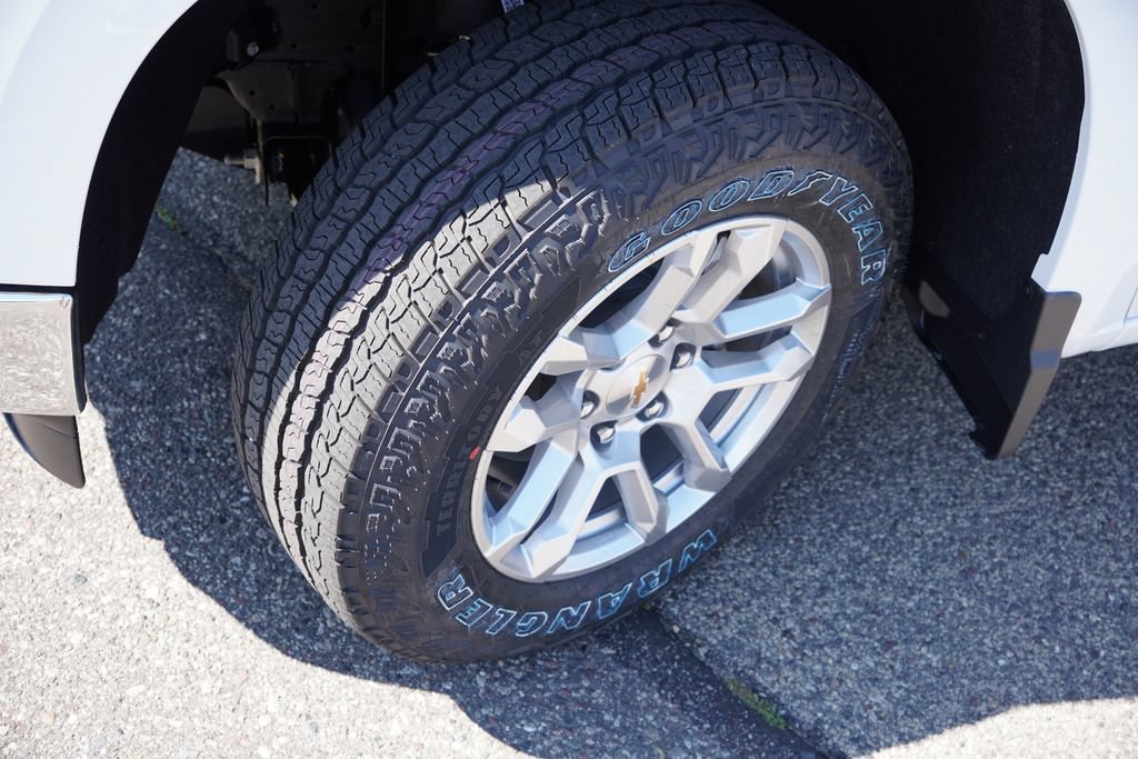 2026 Chevrolet Silverado 1500 LT - Photo 9