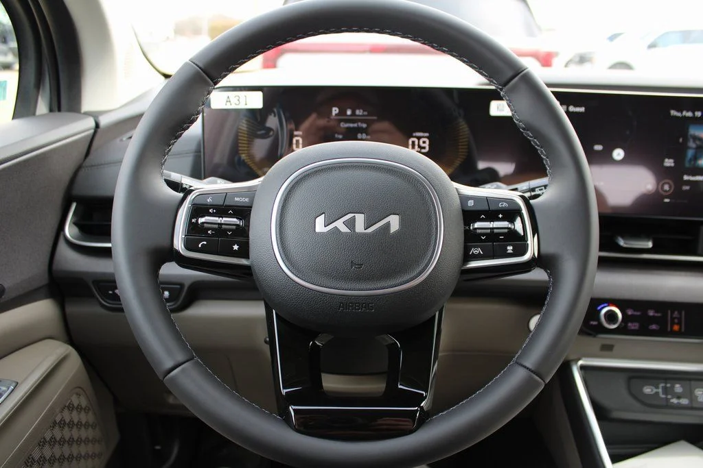 New 2026 White Kia EX image 18