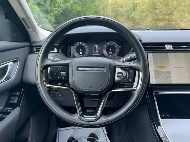 Used 2024 Santorini Black Metallic Land Rover S image 22