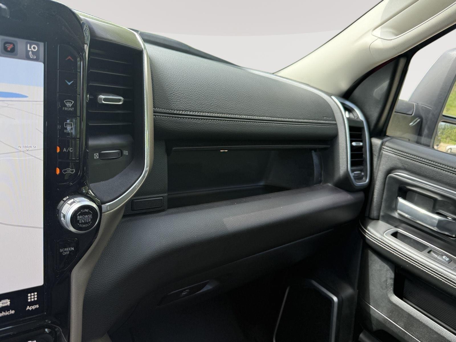 Used 2024 Delmonico Red Pearlcoat Ram Laramie image 20