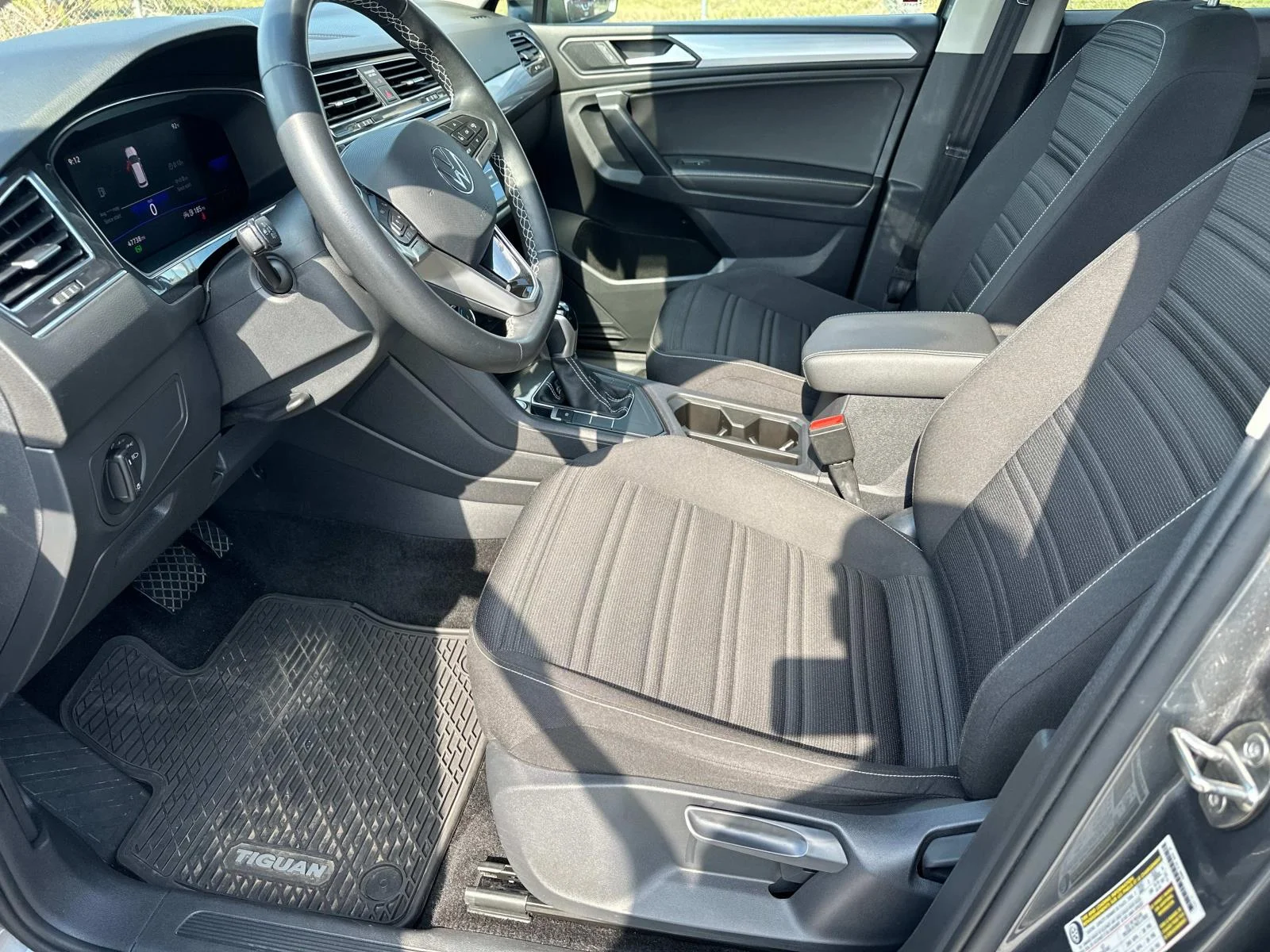 2023 Volkswagen Tiguan S - Photo 12