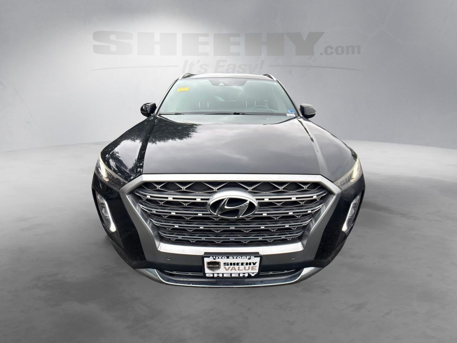 Used 2020 White Hyundai Limited image 21