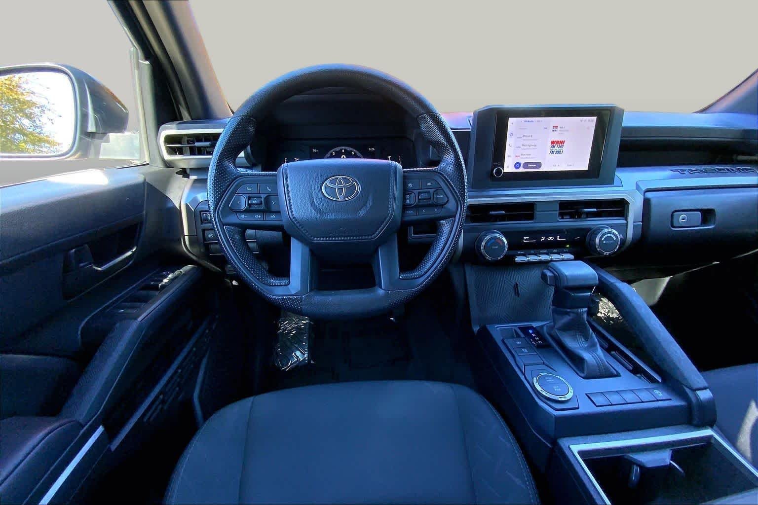Used 2025 Underground Toyota SR5 image 6