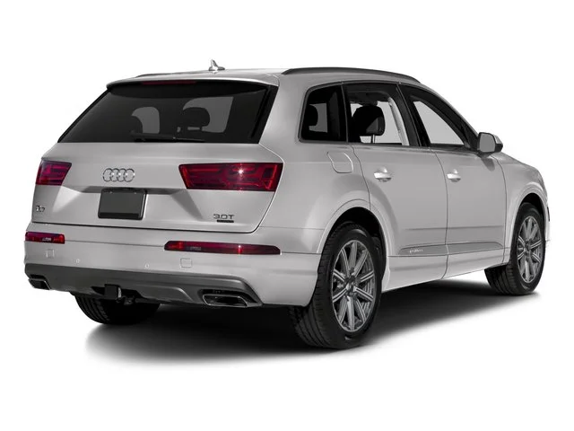 Used 2018 White Audi Q7 image 2
