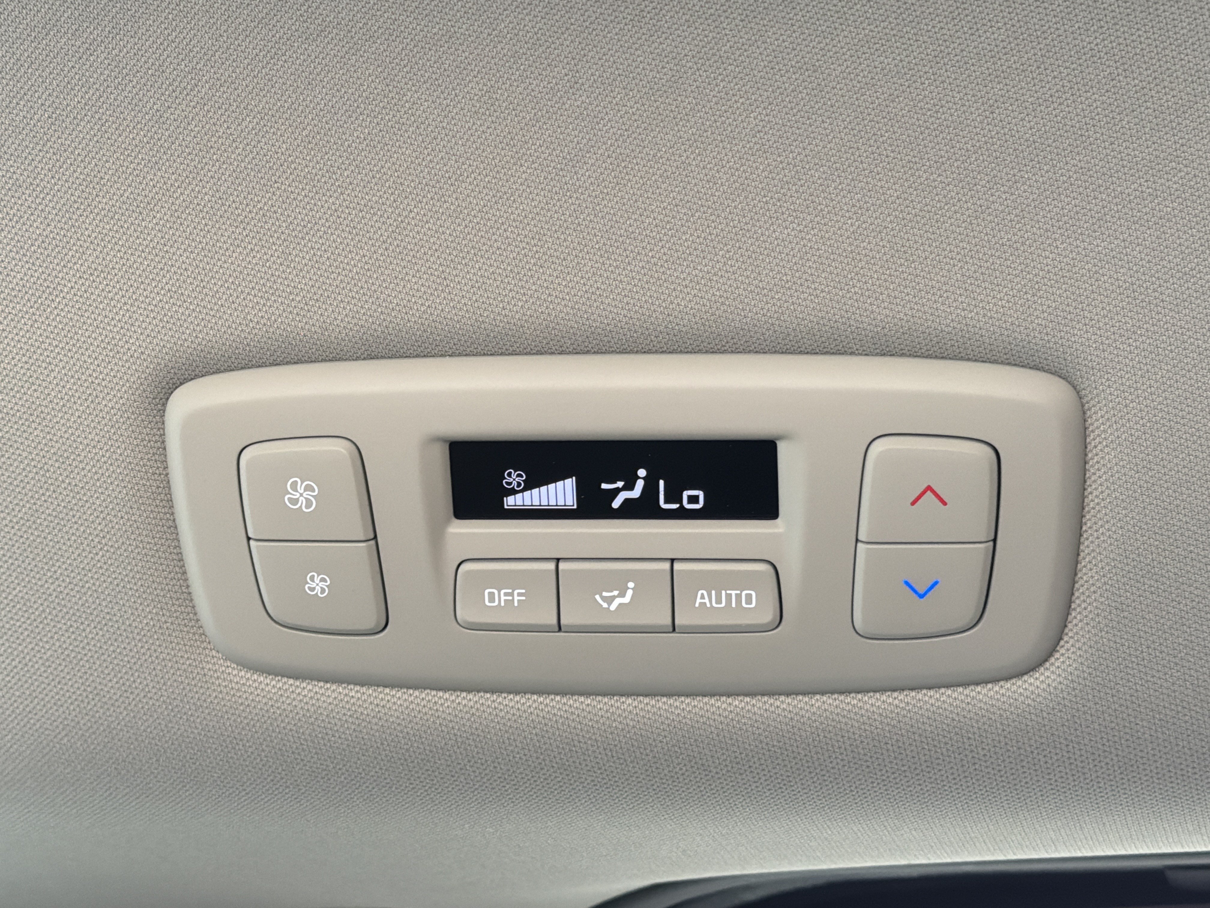 New 2026 Aurora Black Pearl Kia LXS image 20
