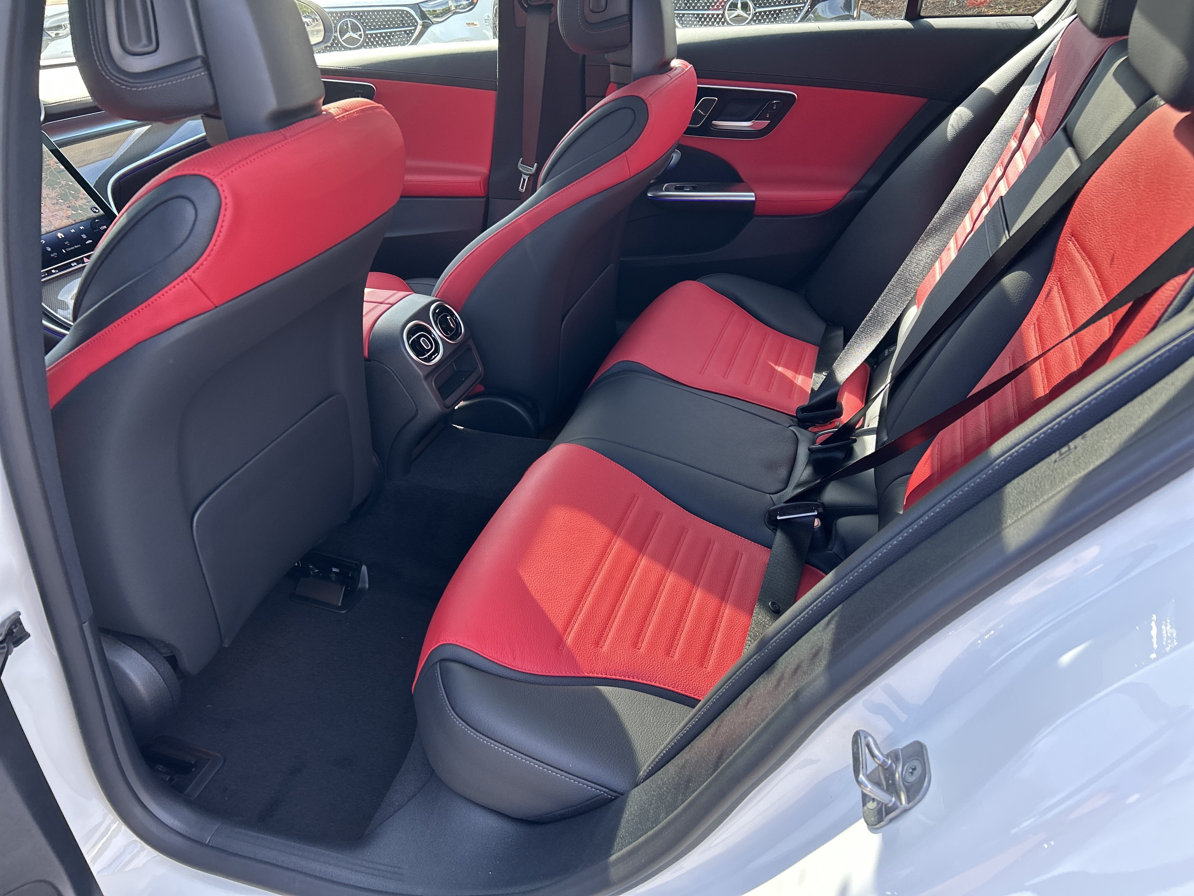 New 2026 Polar White Mercedes-Benz C 300 Sedan image 36