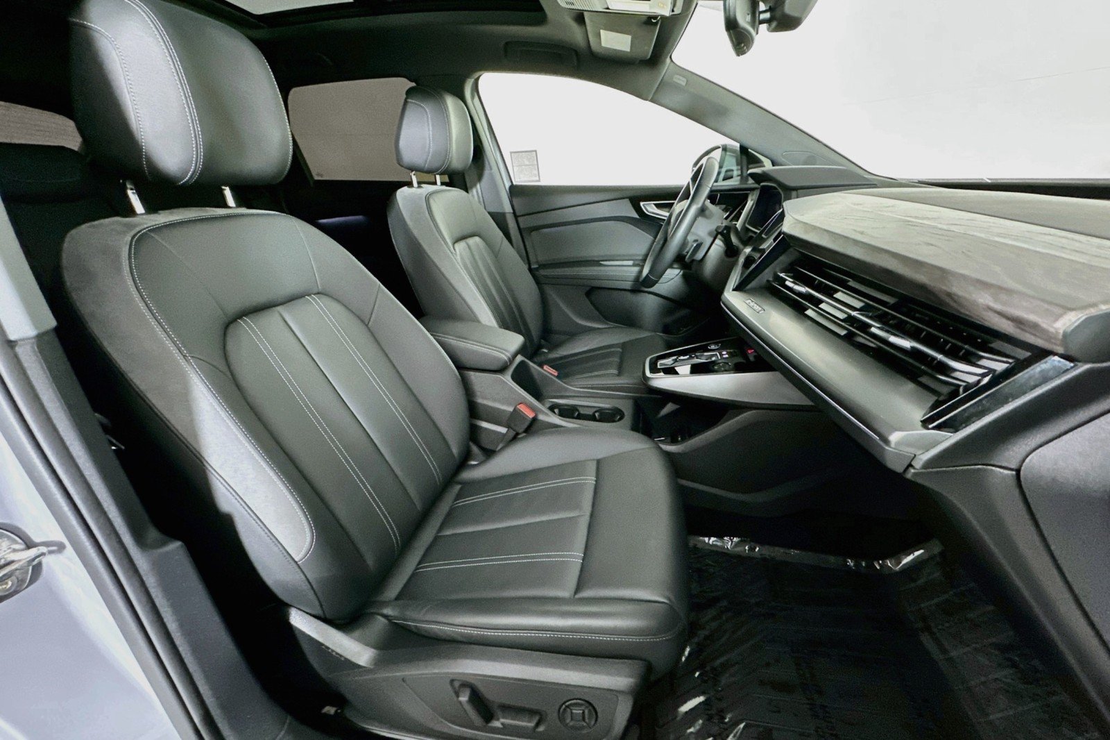 Used 2024 Pebble Gray Audi Premium image 8