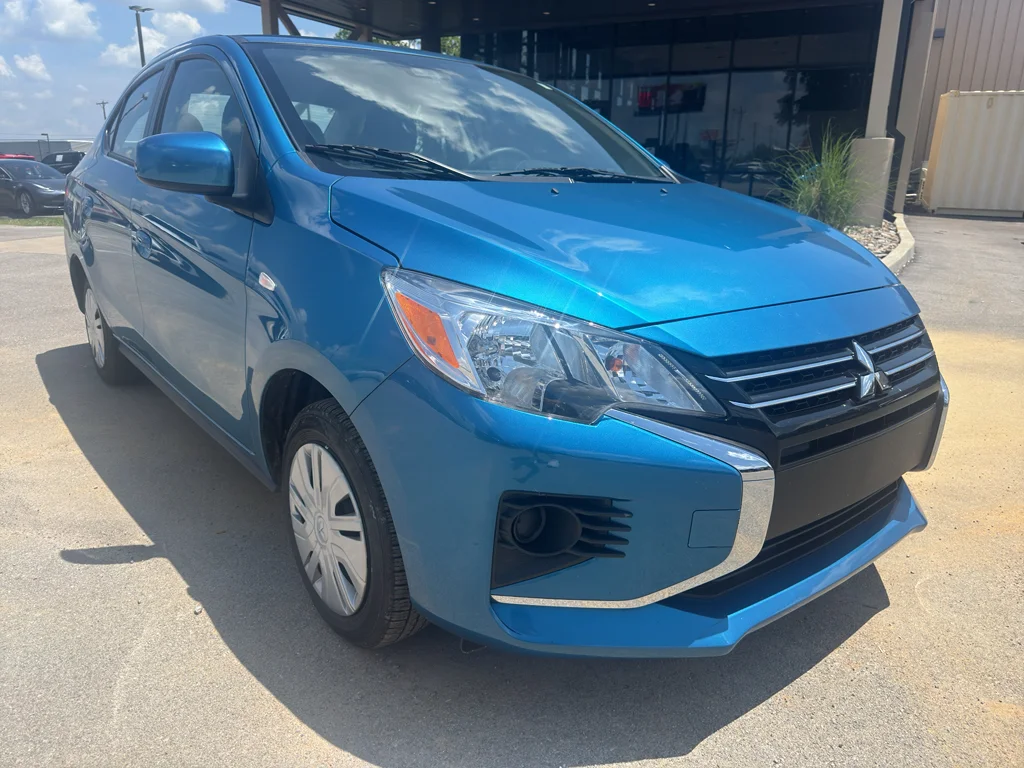Used 2024 Sapphire Blue Metallic Mitsubishi ES image 1