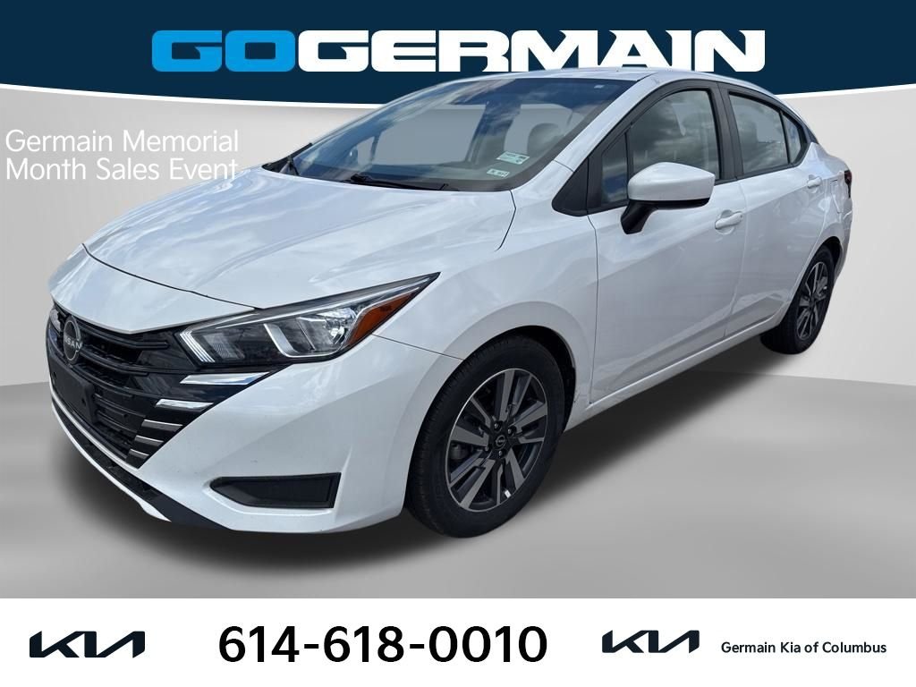 2023 Nissan Versa 1.6 SV CVT's photo