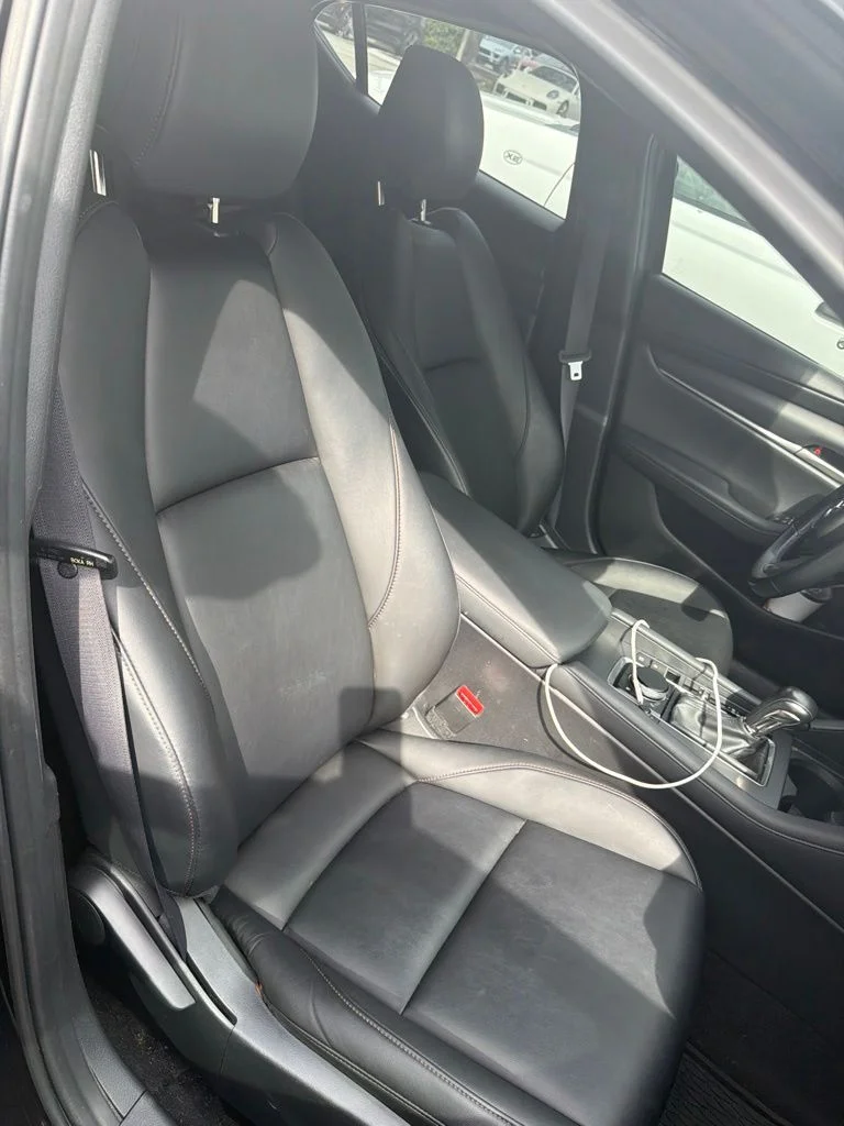 Used 2021 Black Mazda Select image 5