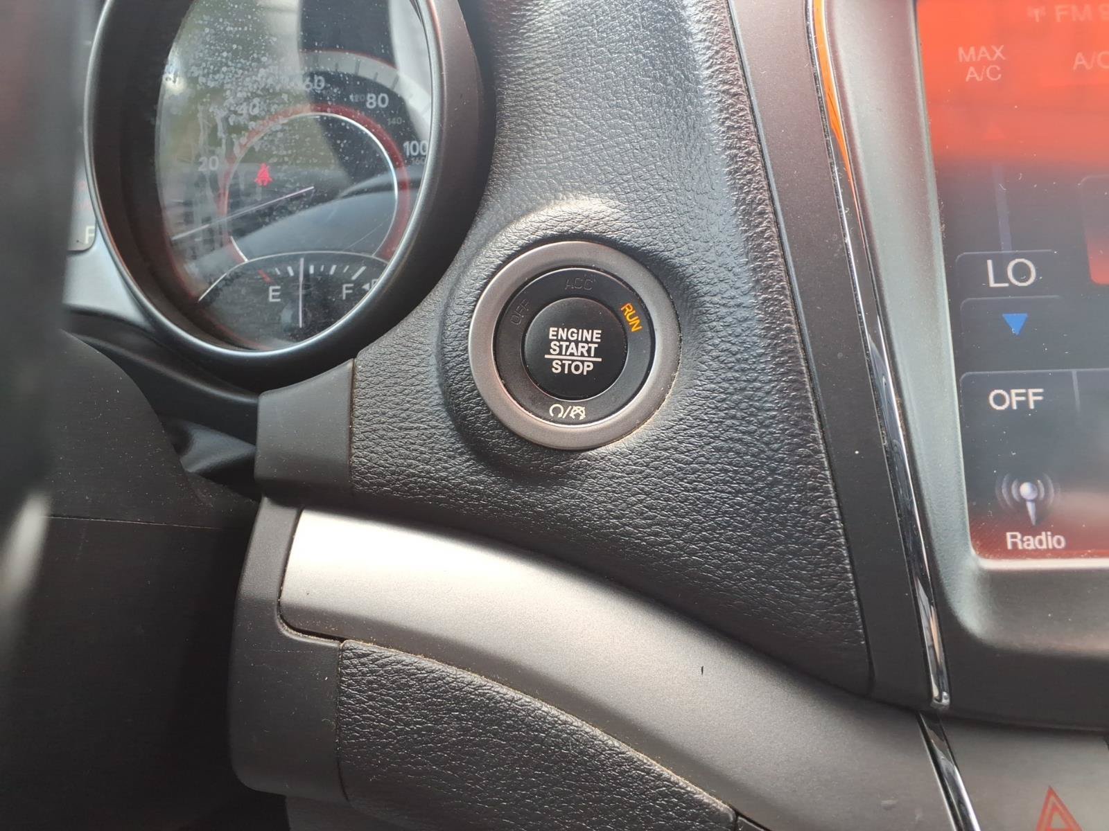 Used 2019 Pitch Black Clearcoat Dodge Crossroad image 29